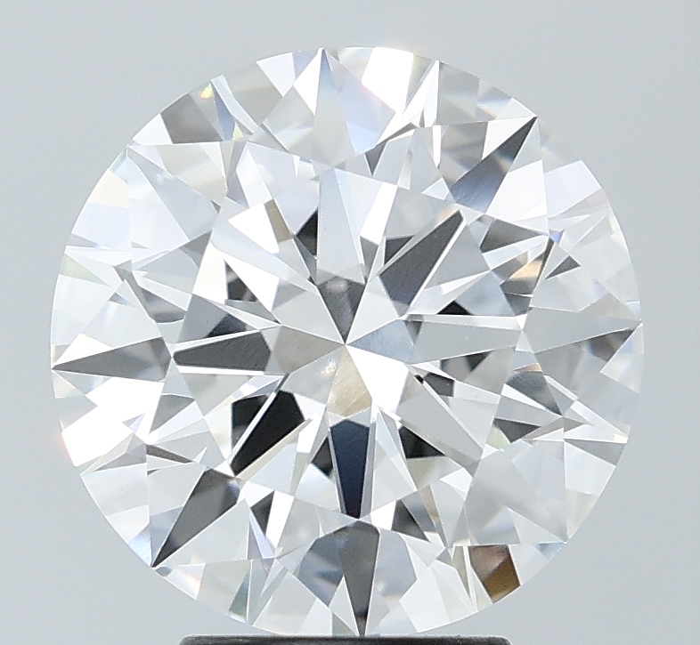 4.35 Ct E VVS2 Round Lab Grown Diamond